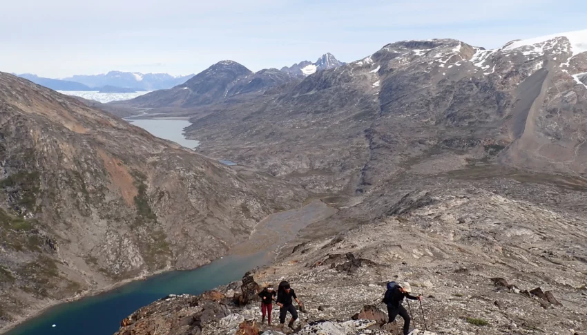 What clothes to take on a hike in Greenland